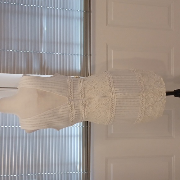 2/$50 White Lace Low-Cut Dress - Size Large - Picture 4 of 7